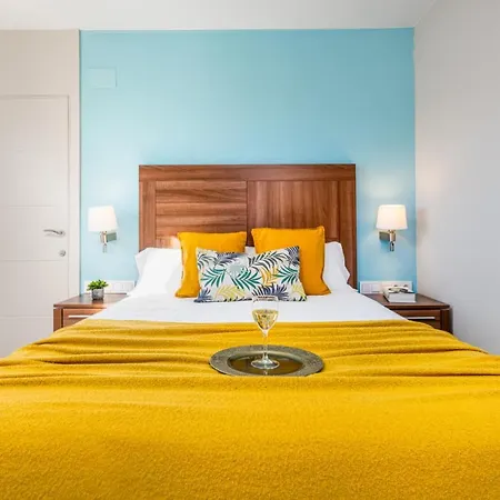 Kronos On The 4 * Barcelone